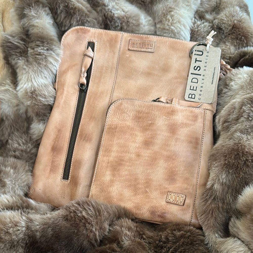 BED|STU Aiken Oat Tan Leather Messenger Bag